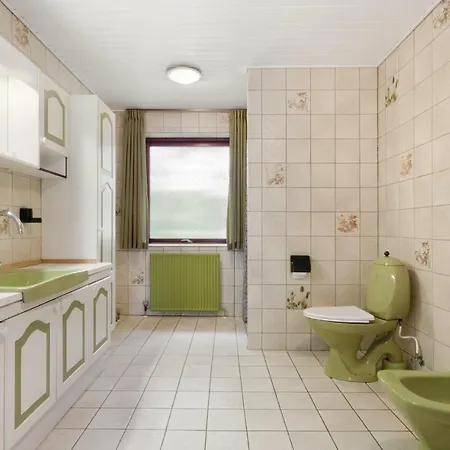 In Bording With 5 Bedrooms, Sauna And Indoor Swimming Pool בית נופש Bording Stationsby